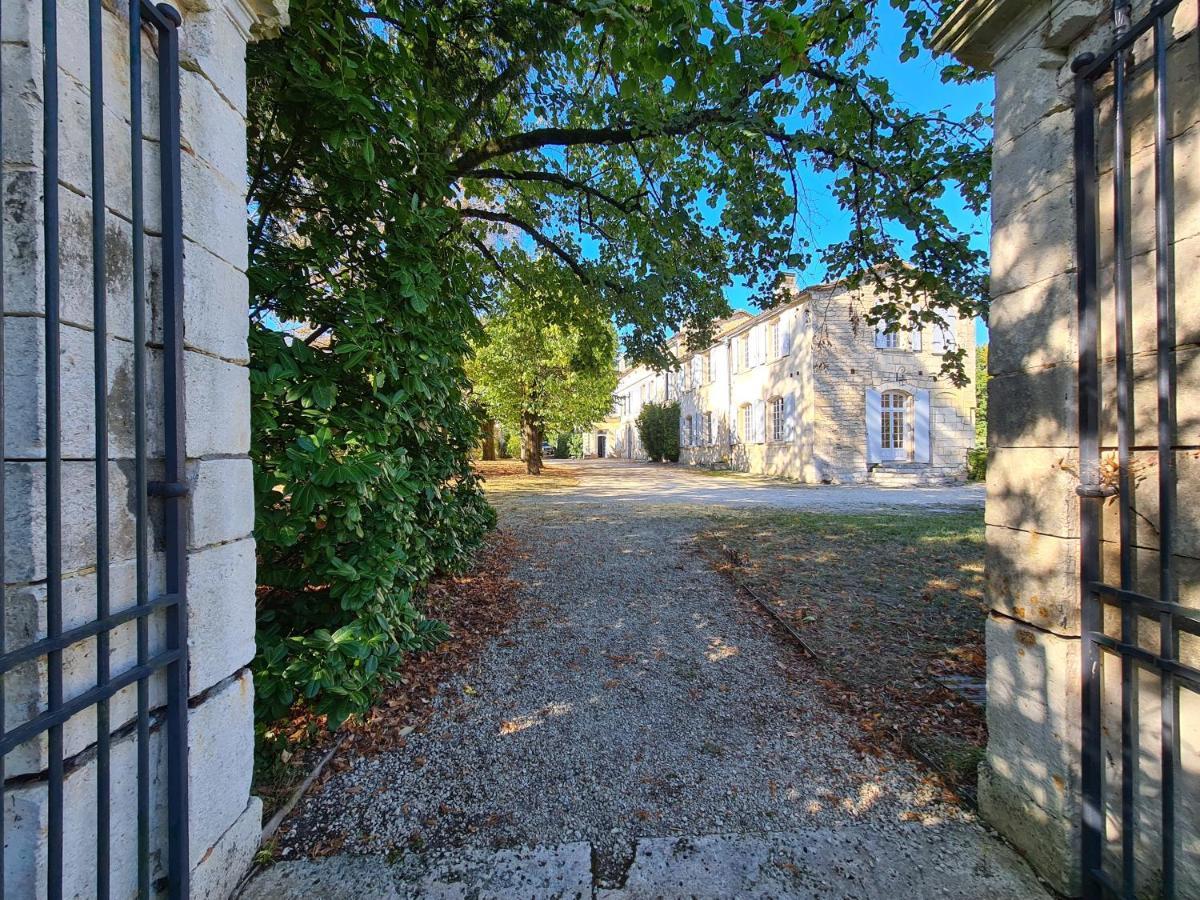 Domaine De Belisle Panzió Magnac-sur-Touvre Kültér fotó
